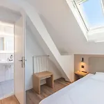 Hotel Artist 3*