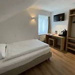 Hotel Artist