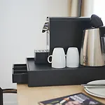Hotel Artist 3*