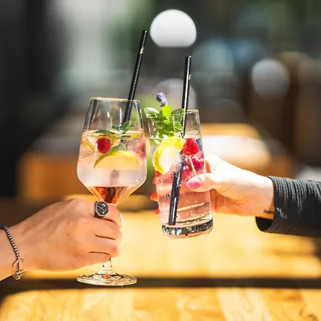 Artist Ξενοδοχείο Μπίελ/Μπιένε